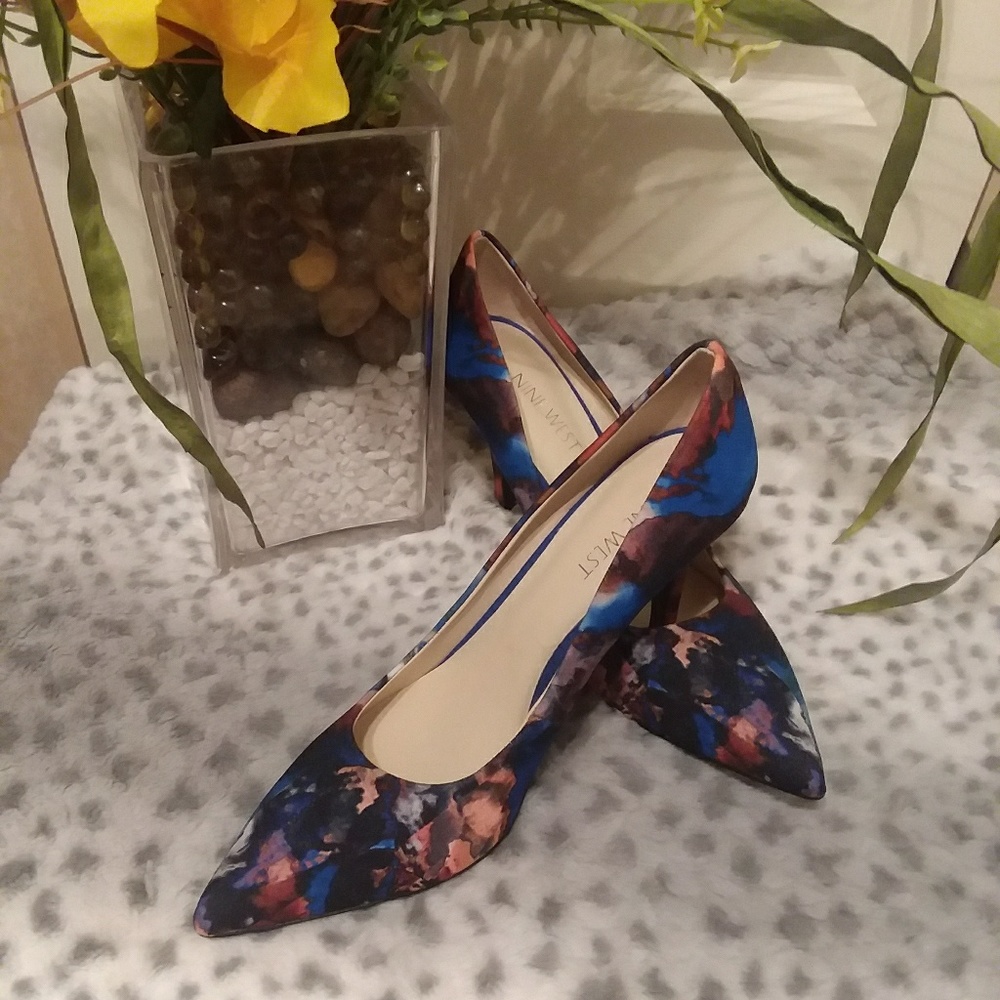 NEW Nine West Watercolor Heels
